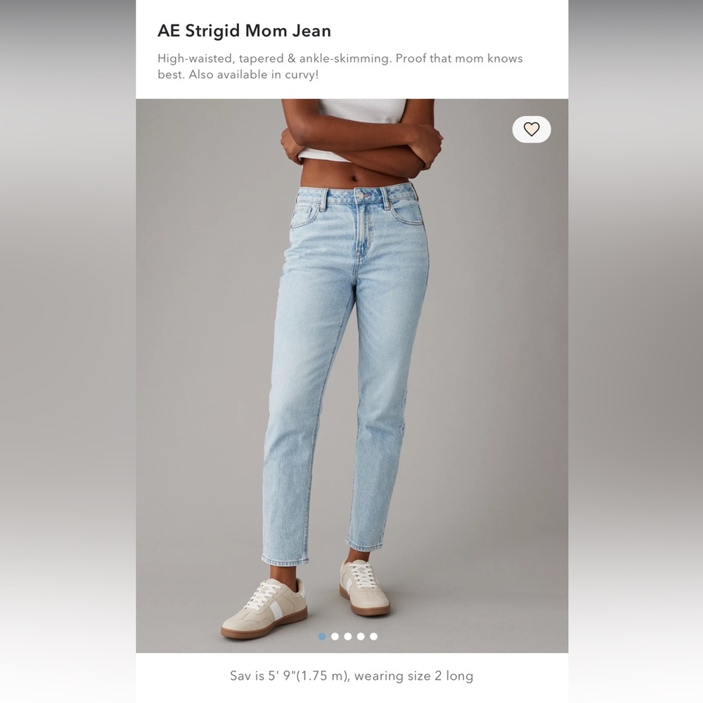American Eagle Strigid Mom Jean in “Blue Breeze”